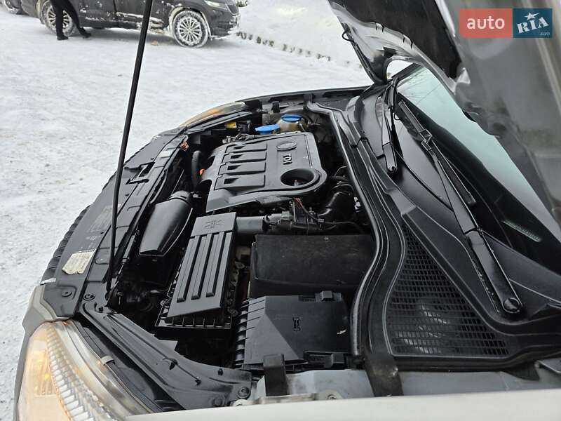 Позашляховик / Кросовер Skoda Yeti 2012 в Хмельницькому