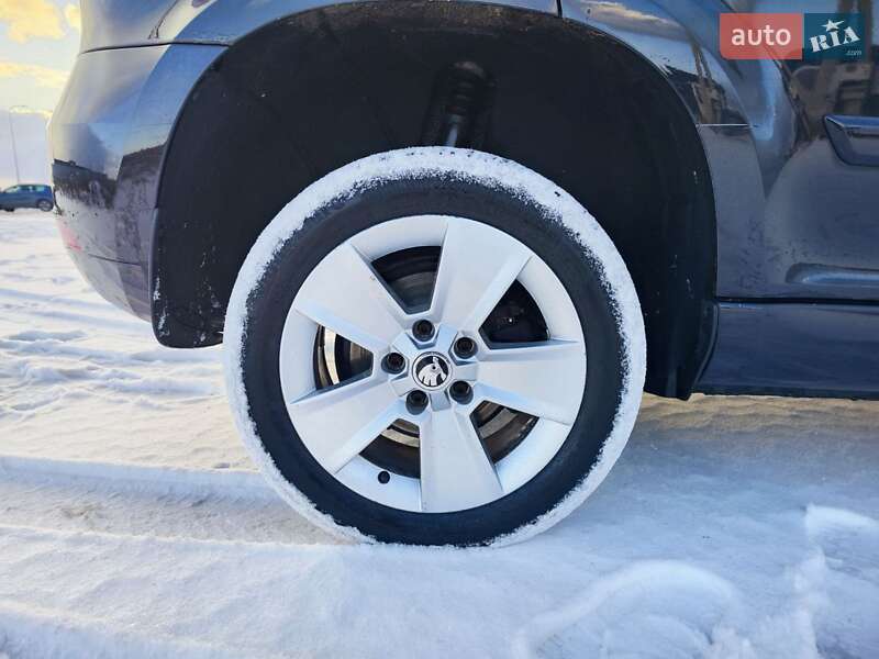 Внедорожник / Кроссовер Skoda Yeti 2014 в Львове