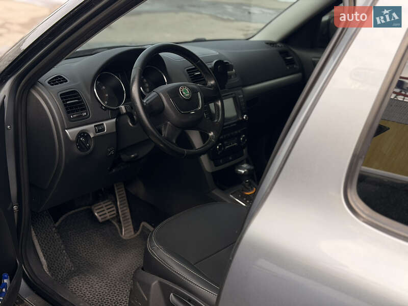 Внедорожник / Кроссовер Skoda Yeti 2012 в Запорожье