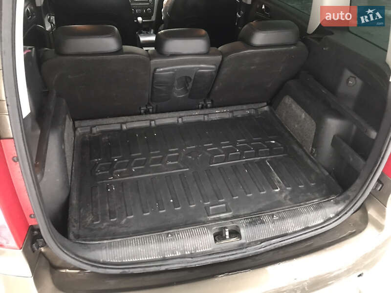 Внедорожник / Кроссовер Skoda Yeti 2010 в Львове фото 18 Внедорожник / Кроссовер Skoda Yeti 2010 в Львове