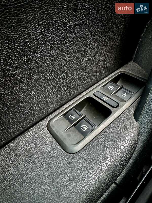 Внедорожник / Кроссовер Skoda Yeti 2014 в Киеве