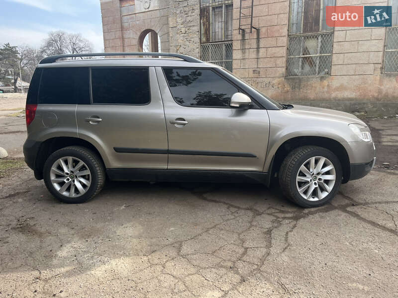 Внедорожник / Кроссовер Skoda Yeti 2009 в Одессе