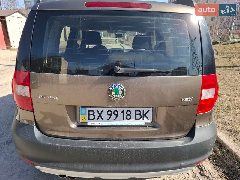 Внедорожник / Кроссовер Skoda Yeti 2012 в Каменец-Подольском