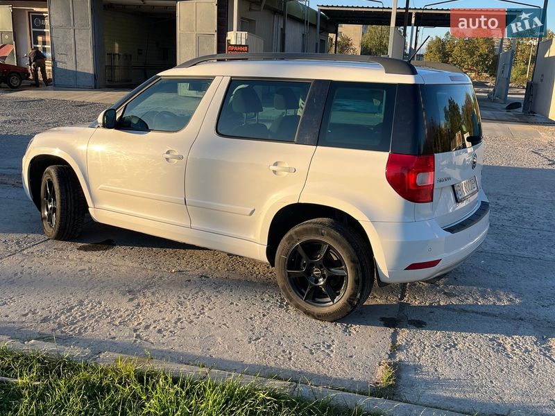 Позашляховик / Кросовер Skoda Yeti 2014 в Кам'янець-Подільському