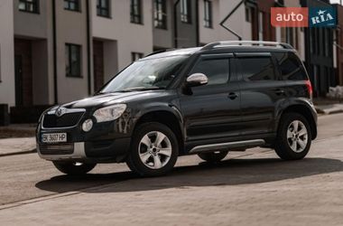Внедорожник / Кроссовер Skoda Yeti 2010 в Ровно