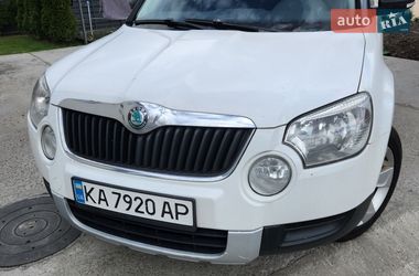 Позашляховик / Кросовер Skoda Yeti 2012 в Києві