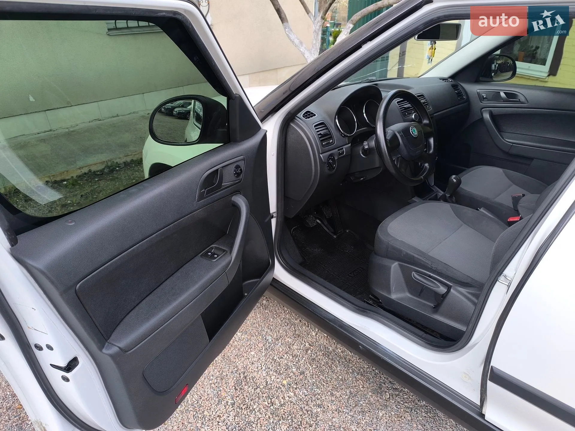 2012 Skoda Yeti - мініатюра 16