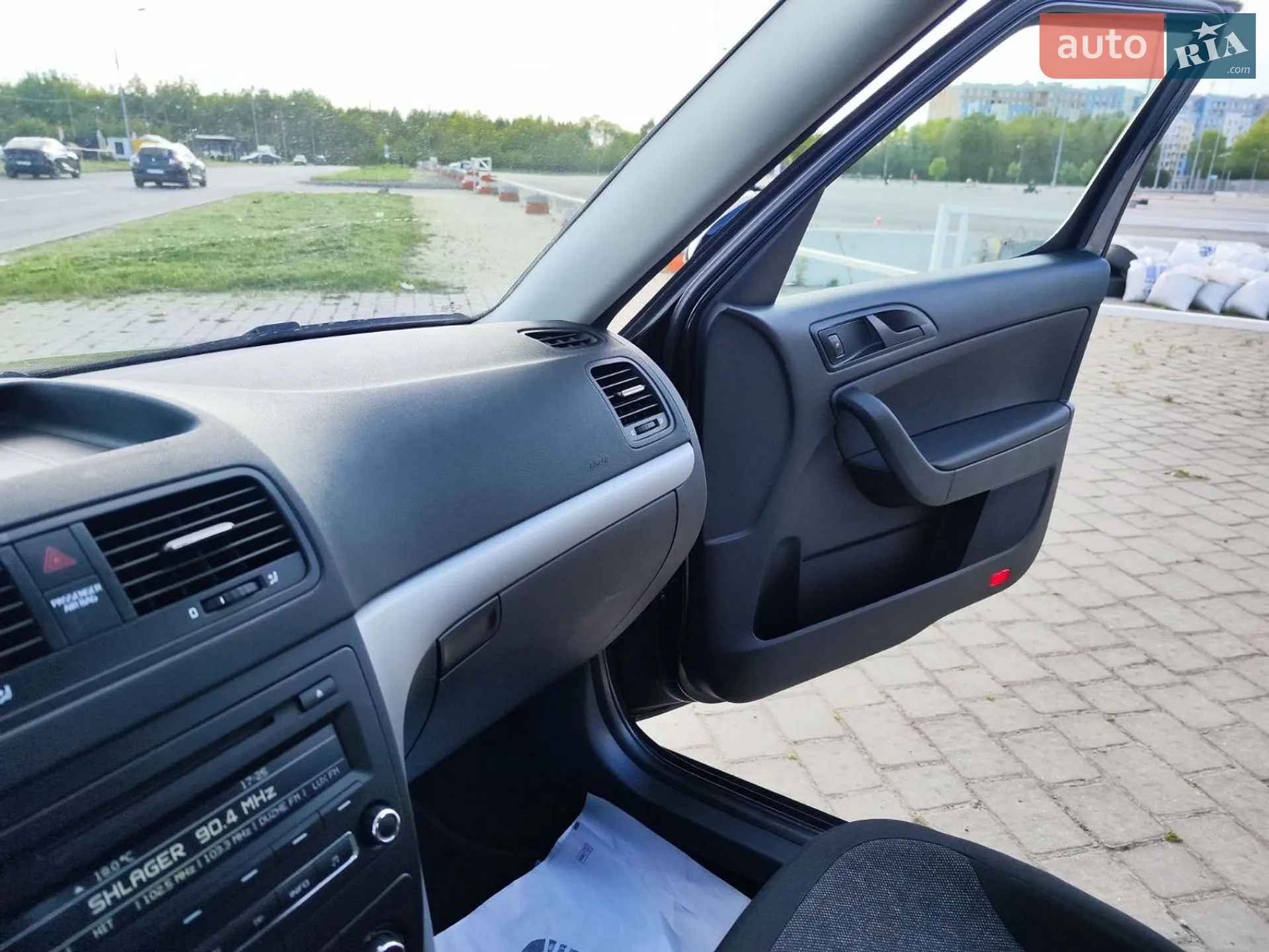 2014 Skoda Yeti - мініатюра 10