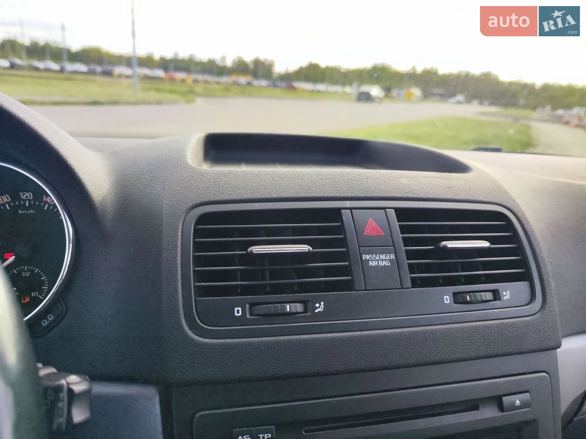 2014 Skoda Yeti - мініатюра 46