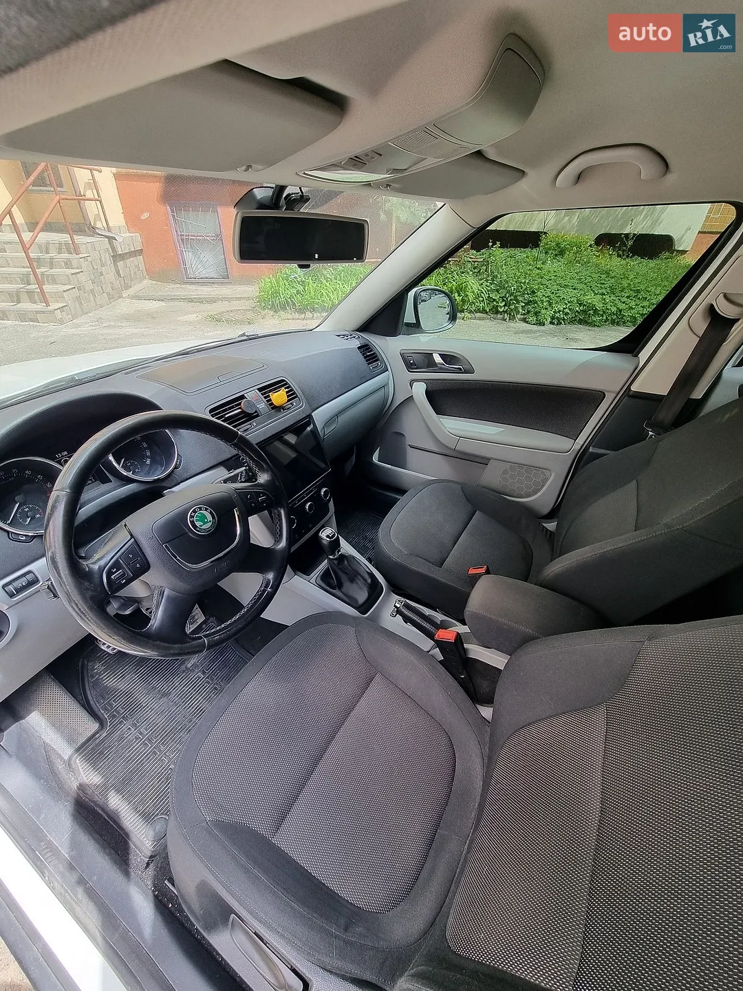 2013 Skoda Yeti - мініатюра 23