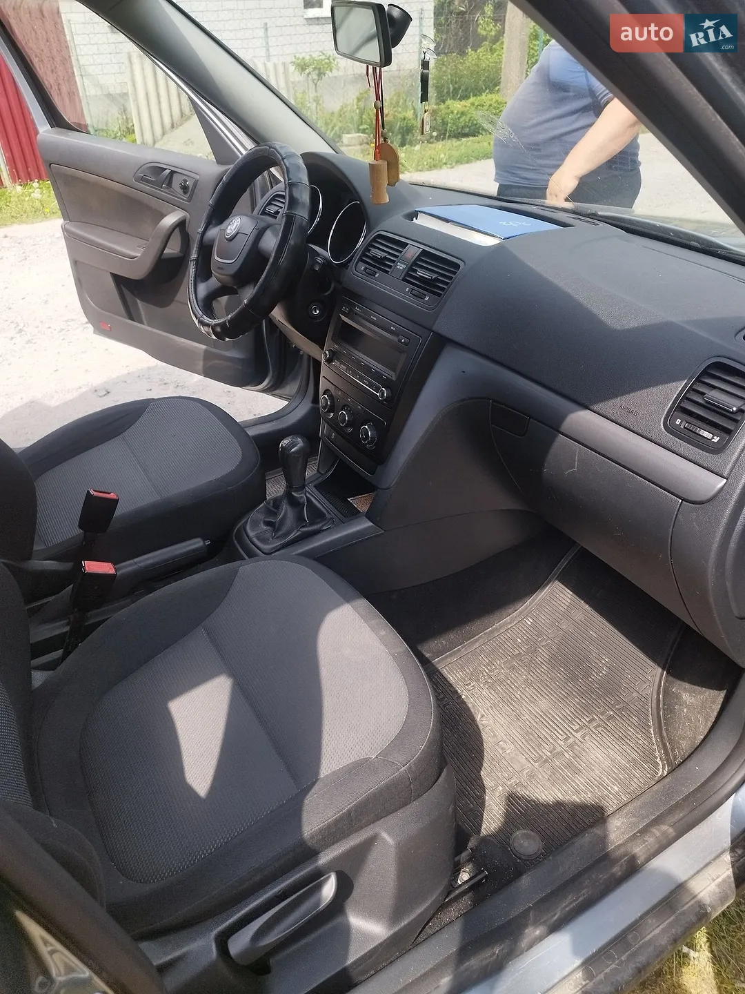 2010 Skoda Yeti - мініатюра 9