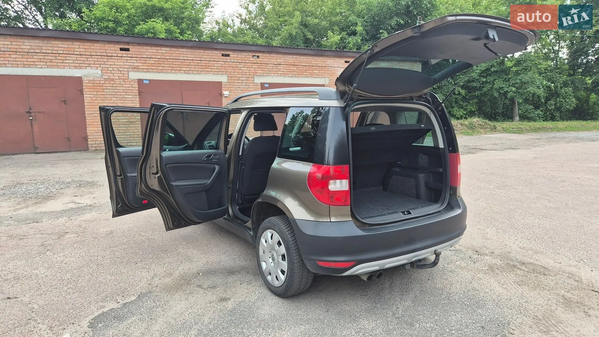 2010 Skoda Yeti - мініатюра 10