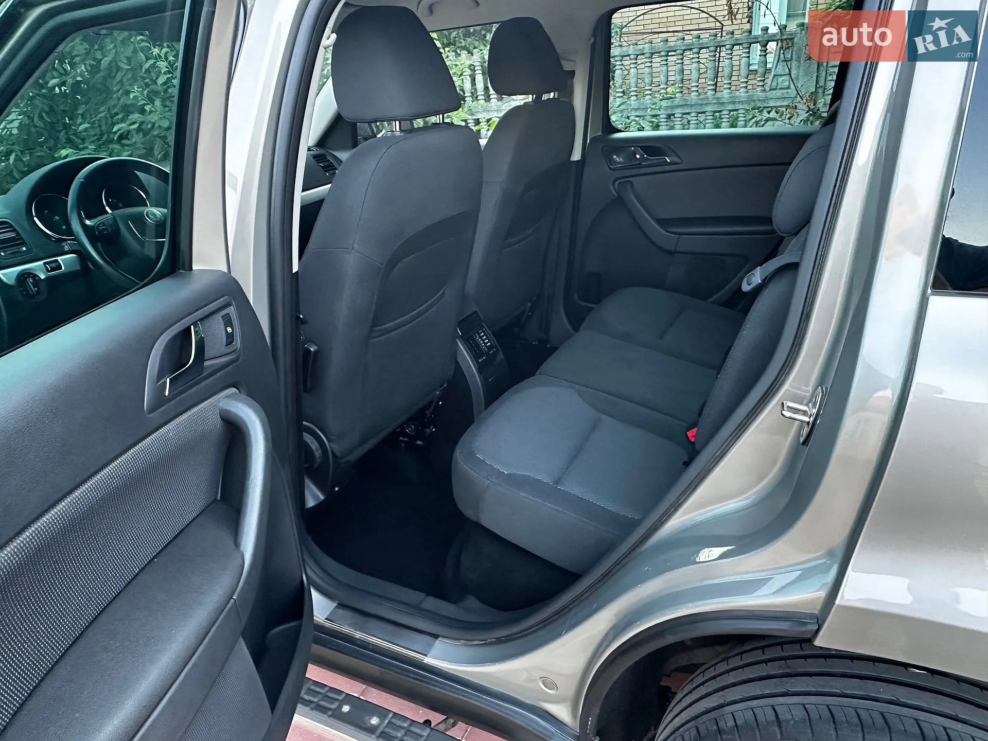 2010 Skoda Yeti - мініатюра 43