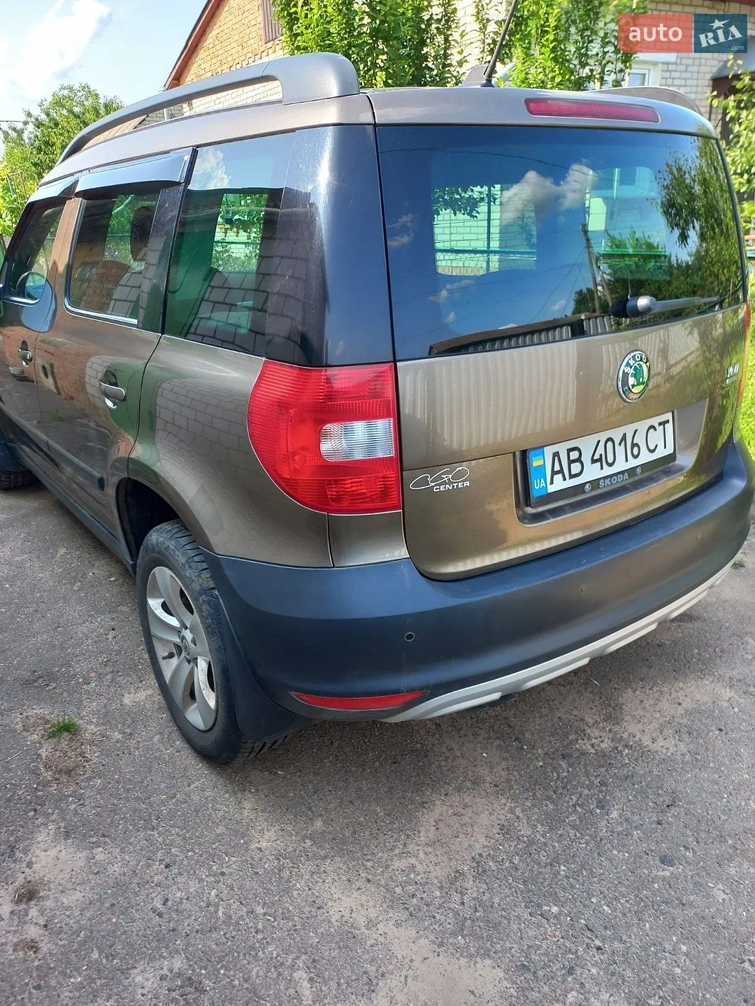 2013 Skoda Yeti - мініатюра 2