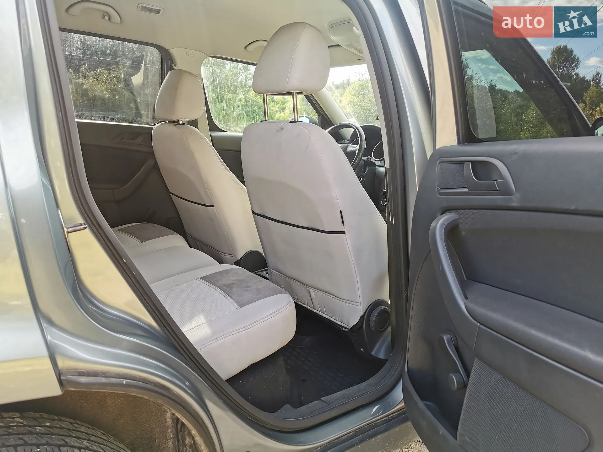 2010 Skoda Yeti - мініатюра 13