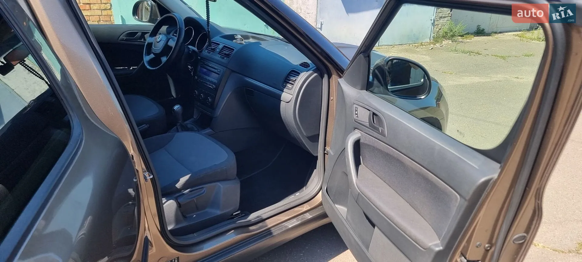 2010 Skoda Yeti - мініатюра 13