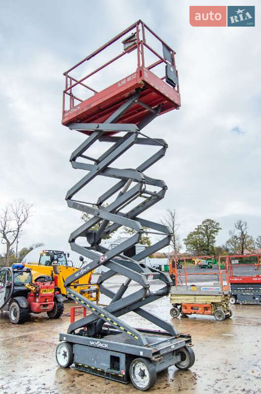 Ножичний підйомник Skyjack SJ 2014 в Житомирі