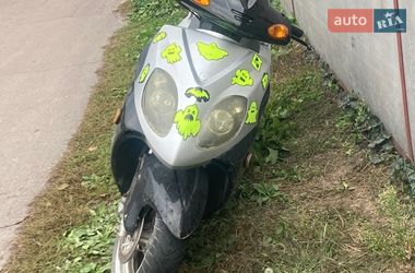 Мопеди SkyMoto Patrol 2007 в Старих Петрівцях