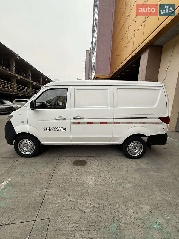 Вантажний фургон Skywell 007 2020 в Києві фото 6 Вантажний фургон Skywell 007 2020 в Києві