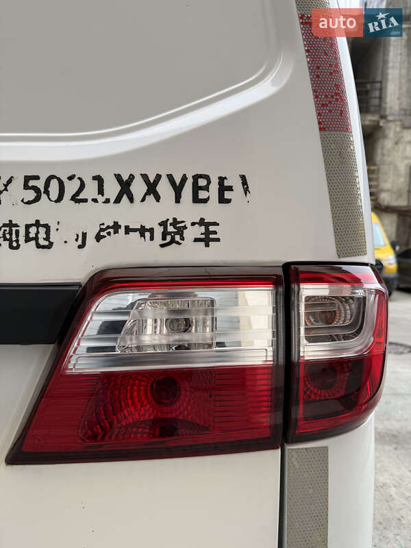 Вантажний фургон Skywell 007 2020 в Києві фото 18 Вантажний фургон Skywell 007 2020 в Києві