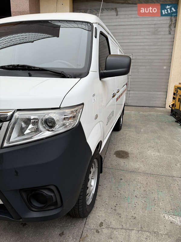 Вантажний фургон Skywell 007 2020 в Києві фото 12 Вантажний фургон Skywell 007 2020 в Києві