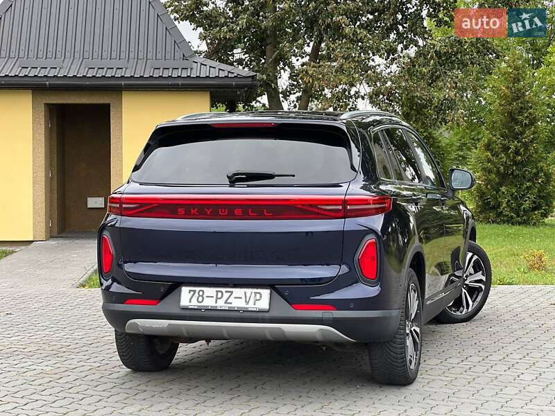 Внедорожник / Кроссовер Skywell ET5 2021 в Коломые