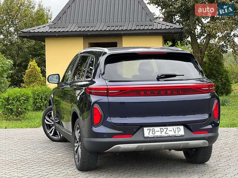 Внедорожник / Кроссовер Skywell ET5 2021 в Коломые