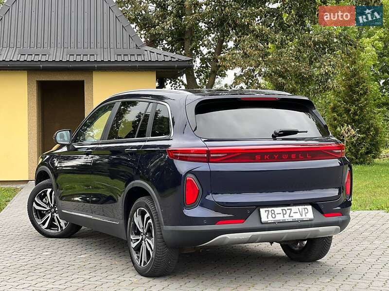Внедорожник / Кроссовер Skywell ET5 2021 в Коломые