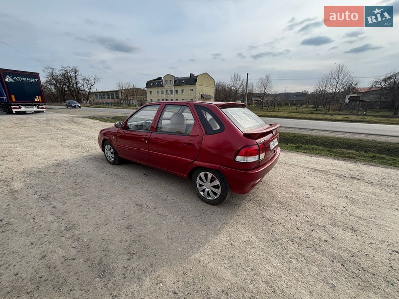 Хэтчбек SMA Maple C31 2006 в Ивано-Франковске