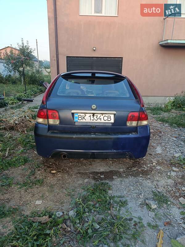 Хэтчбек SMA Maple R80 2007 в Ровно