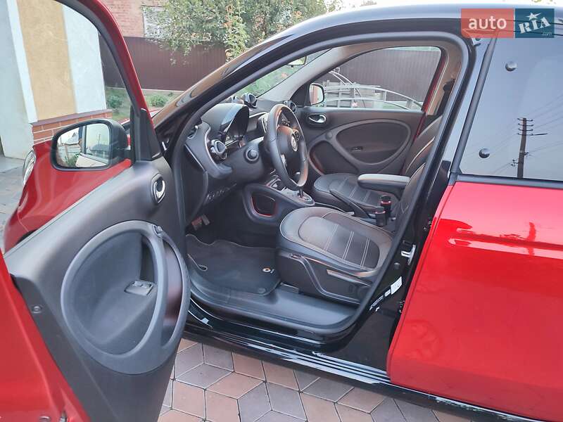 Хетчбек Smart EQ Forfour 2018 в Яготині