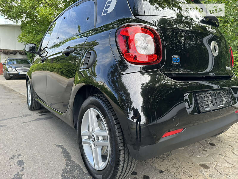 Хетчбек Smart EQ Forfour 2020 в Чернівцях