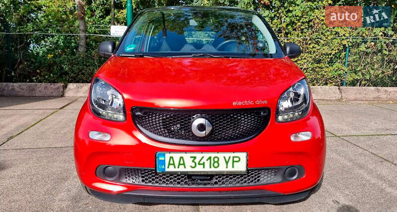 Хэтчбек Smart EQ Forfour 2018 в Киеве