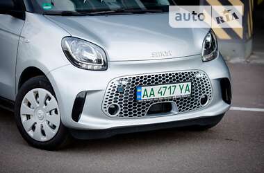 Хэтчбек Smart EQ Forfour 2020 в Киеве