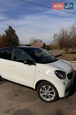 Хэтчбек Smart EQ Forfour 2019 в 