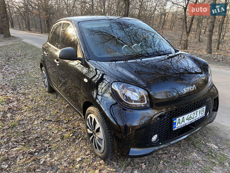 Хэтчбек Smart EQ Forfour 2020 в Киеве