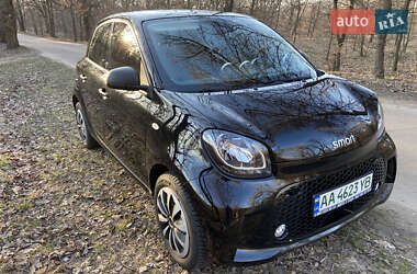 Хэтчбек Smart EQ Forfour 2020 в 