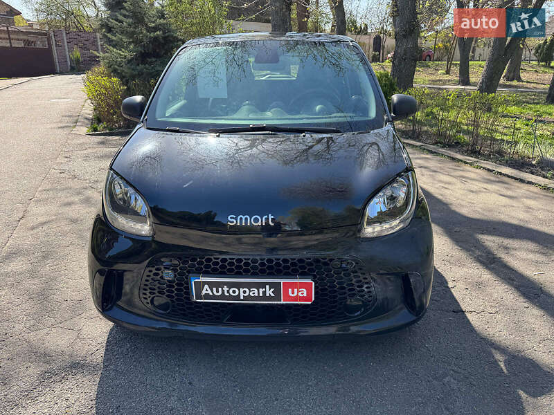 Хэтчбек Smart EQ Forfour 2021 в Киеве