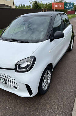 Хэтчбек Smart EQ Forfour 2021 в 