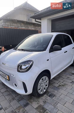 Хэтчбек Smart EQ Forfour 2021 в 