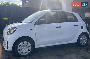Хэтчбек Smart EQ Forfour 2021 в 