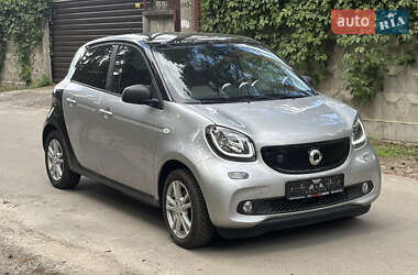 Хэтчбек Smart EQ Forfour 2020 в 