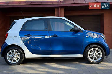 Хэтчбек Smart EQ Forfour 2018 в 