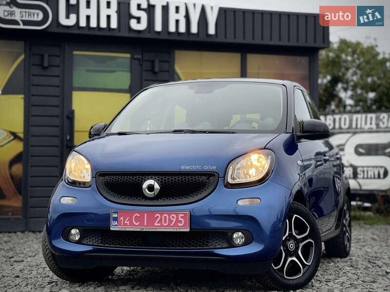 Хетчбек Smart EQ Forfour 2017 в Стрию