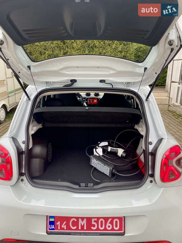 Хэтчбек Smart EQ Forfour 2021 в Перемышлянах