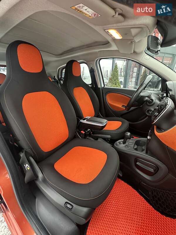 Хэтчбек Smart EQ Forfour 2018 в Белогородке