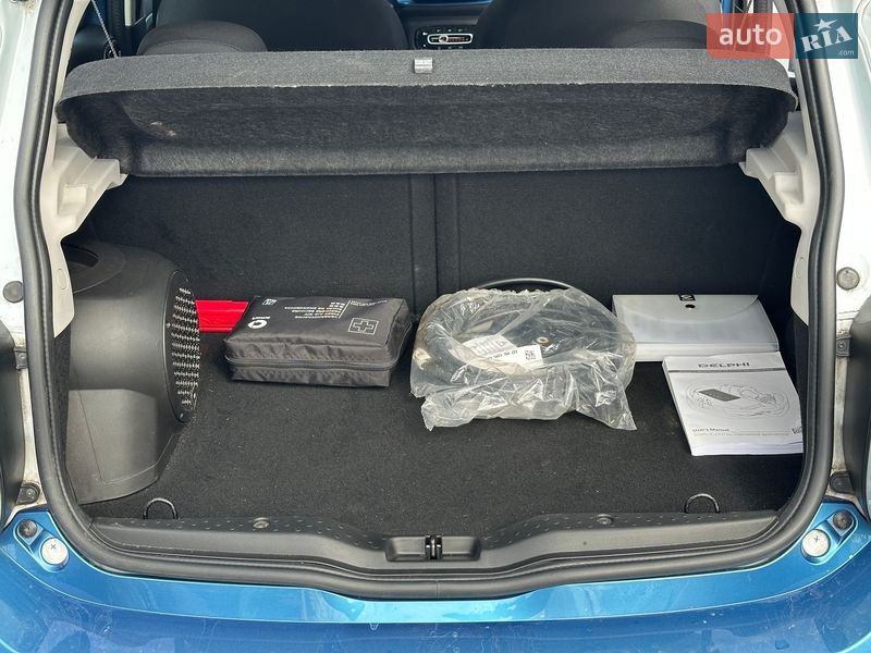 Хэтчбек Smart EQ Forfour 2021 в Киеве фото 15 Хэтчбек Smart EQ Forfour 2021 в Киеве