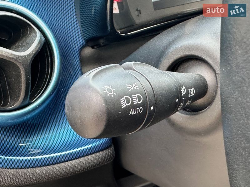 Хэтчбек Smart EQ Forfour 2021 в Киеве фото 20 Хэтчбек Smart EQ Forfour 2021 в Киеве