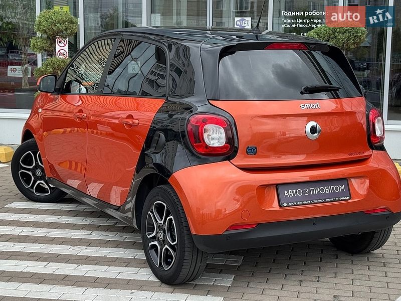 Хэтчбек Smart EQ Forfour 2018 в Чернигове