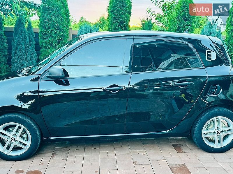 Хетчбек Smart EQ Forfour 2020 в Чернівцях